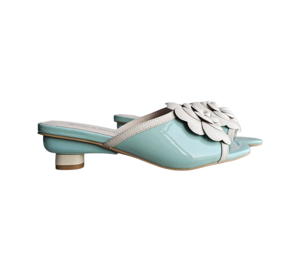 Django and Juliette Blue kitten heel sandal