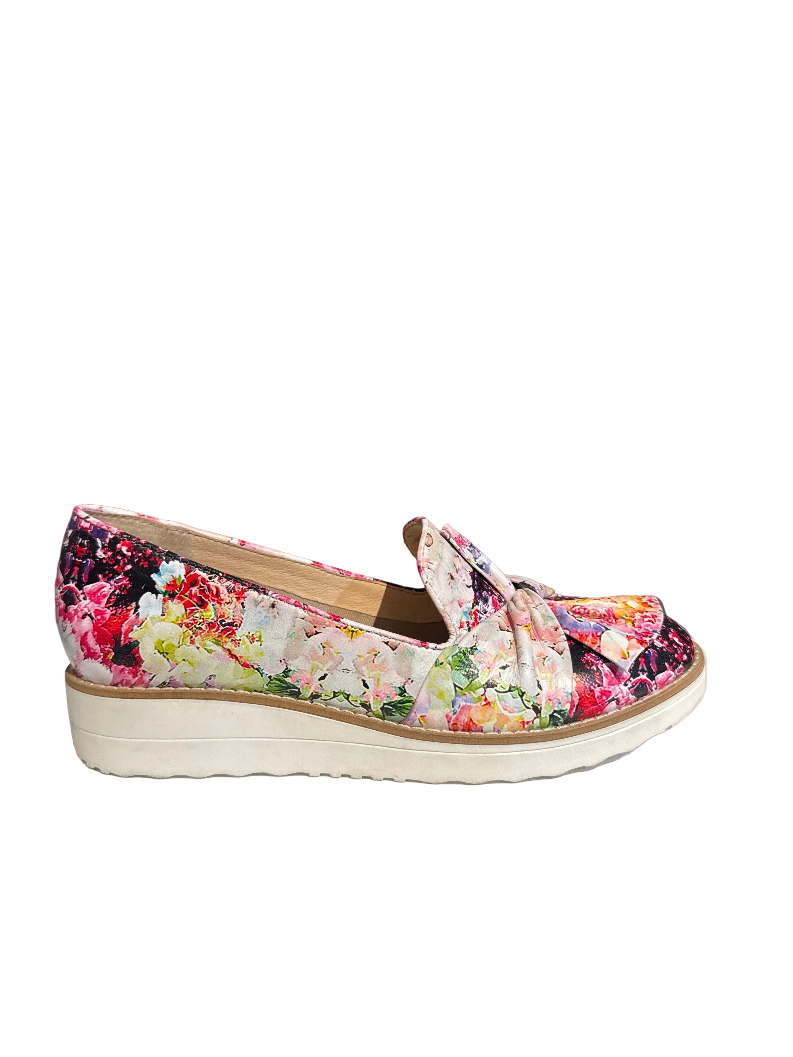 Django and Juliet Oclem Floral Leather Loafer