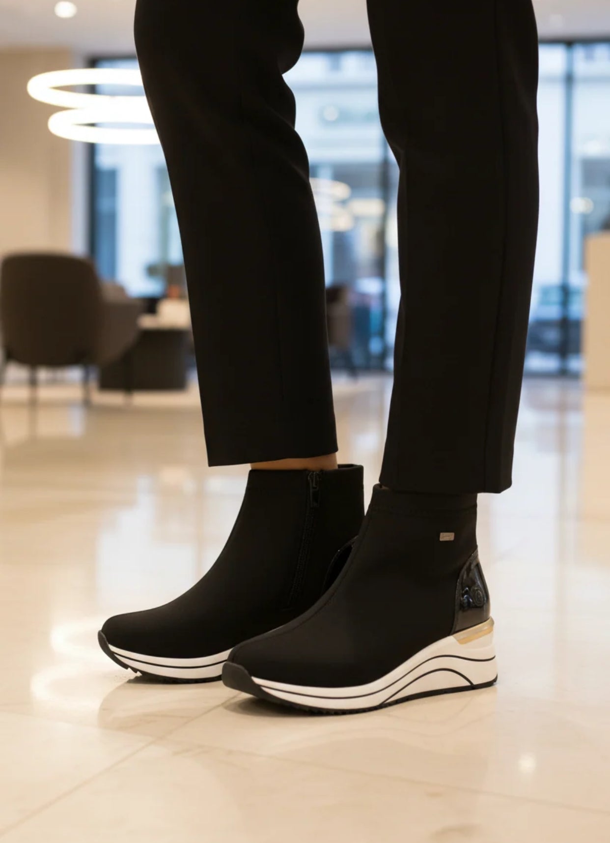 Remonte Water Resistant Bootie Black
