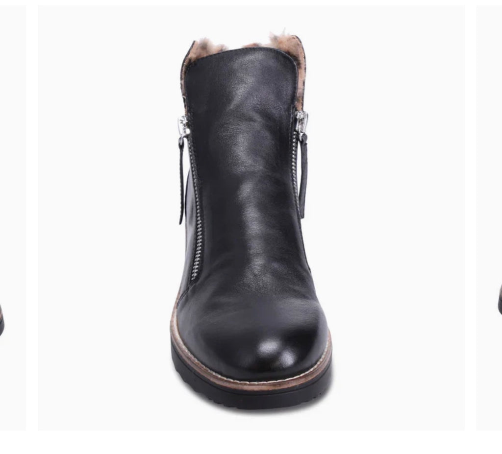 Django and Juliette Opal Leather Bootie Leopard