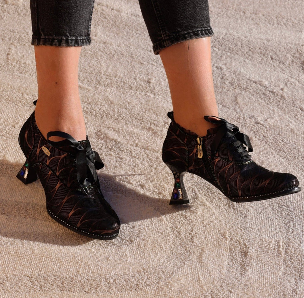 Laura Vita Acier Heel Shoe