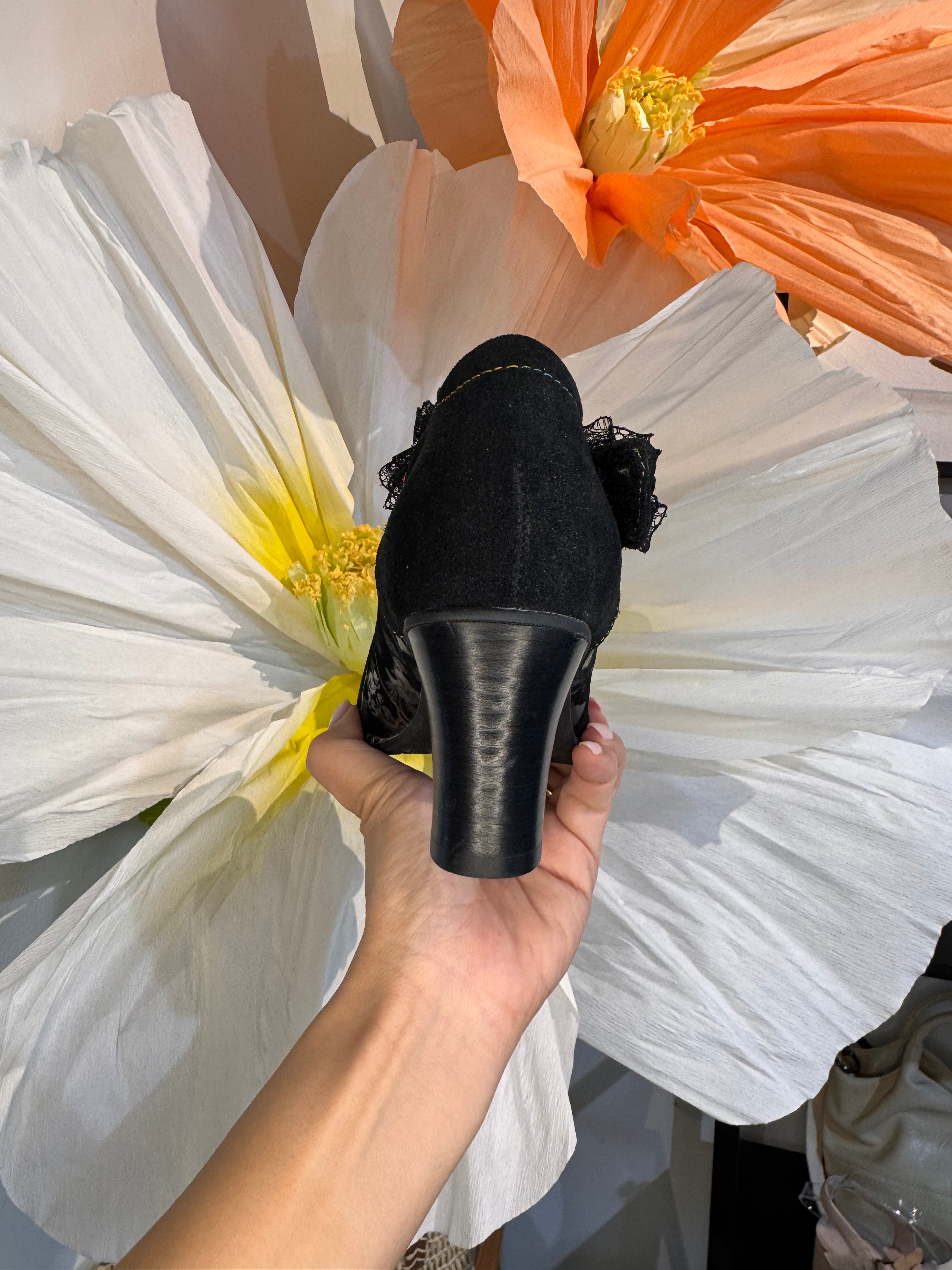 Laura Vita Mary Jane Black Heel with Lace Detail