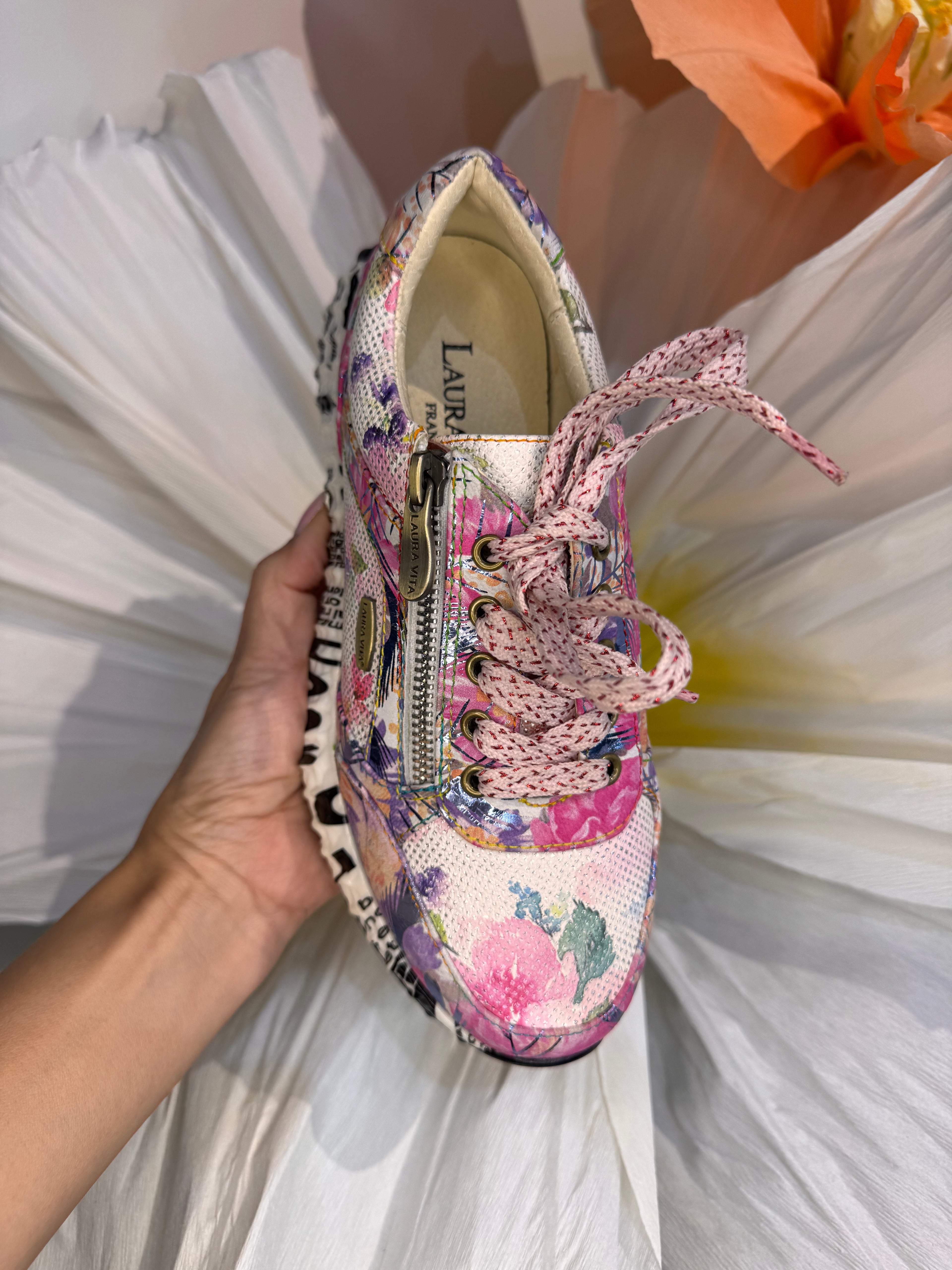 Laura Vita Pink Floral Sneaker