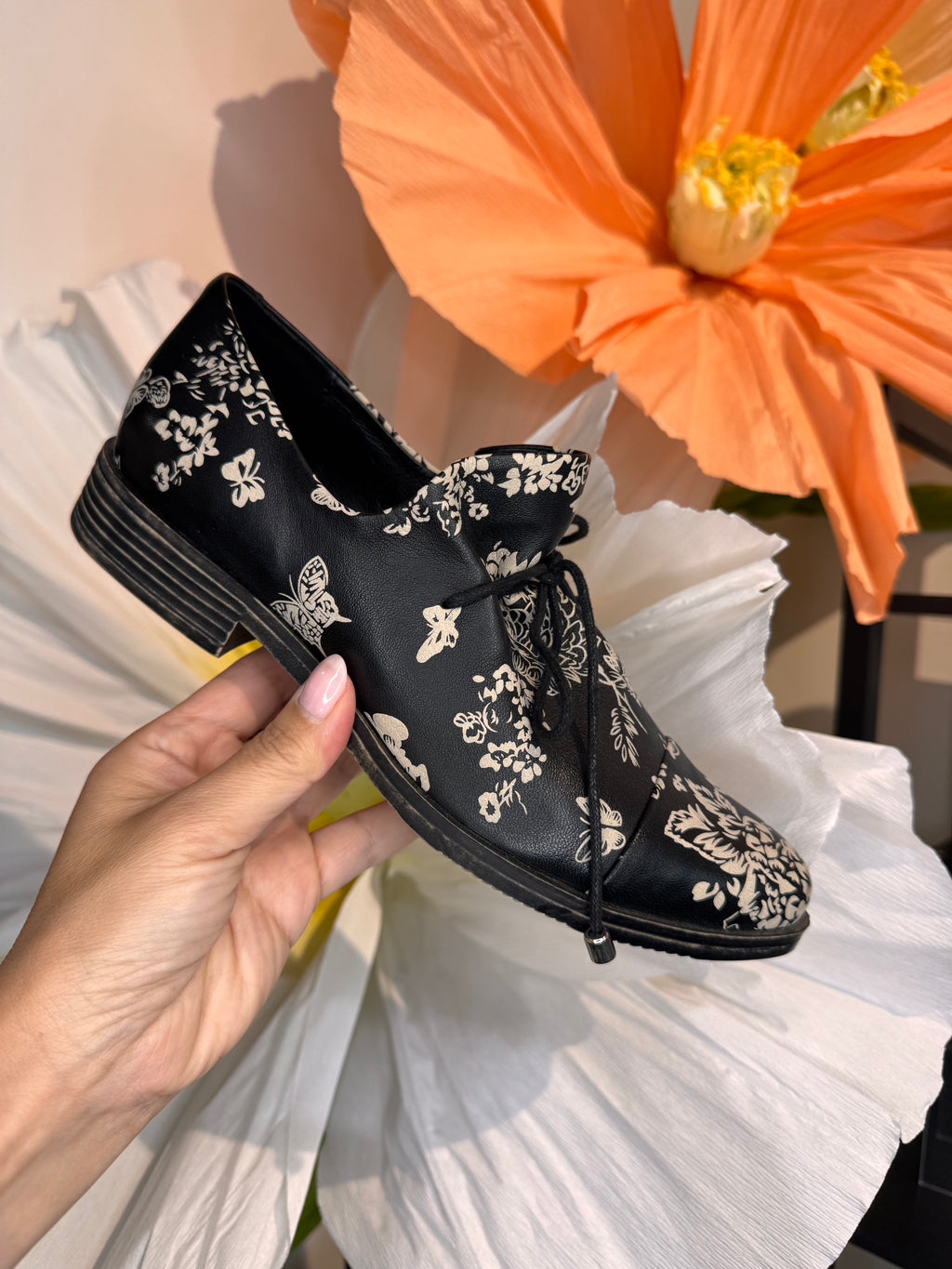 Django & Juliette Kotty Slip on - Milk Black Floral
