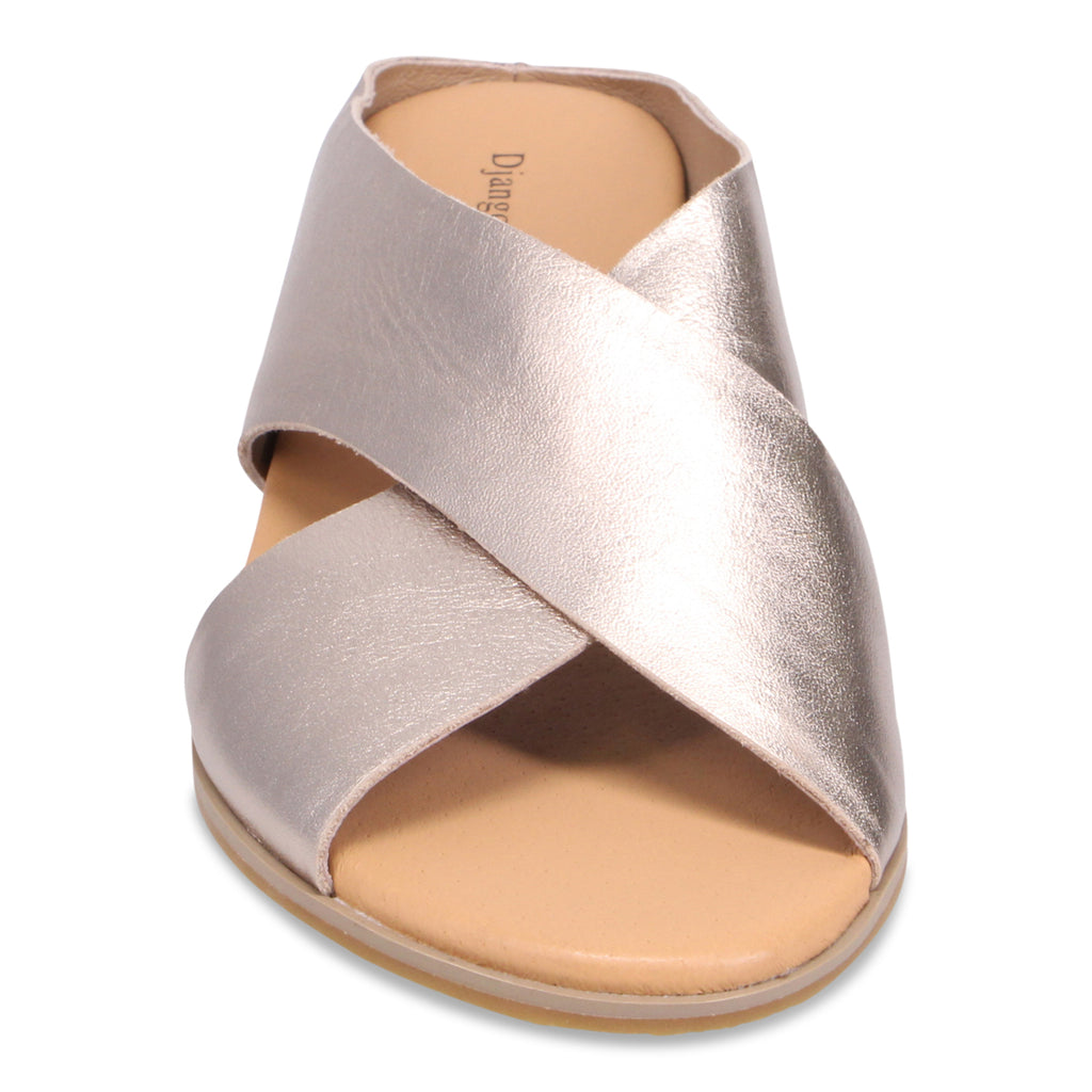 Django & Juliette Harli Slide Sandal - Champagne