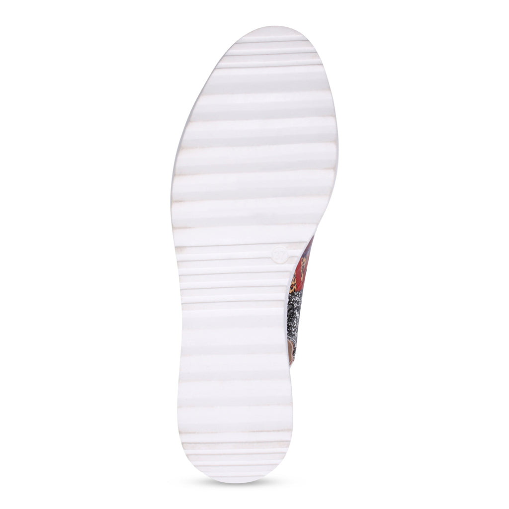 Django & Juliette Olissas Slingback Loafer - Collage Print