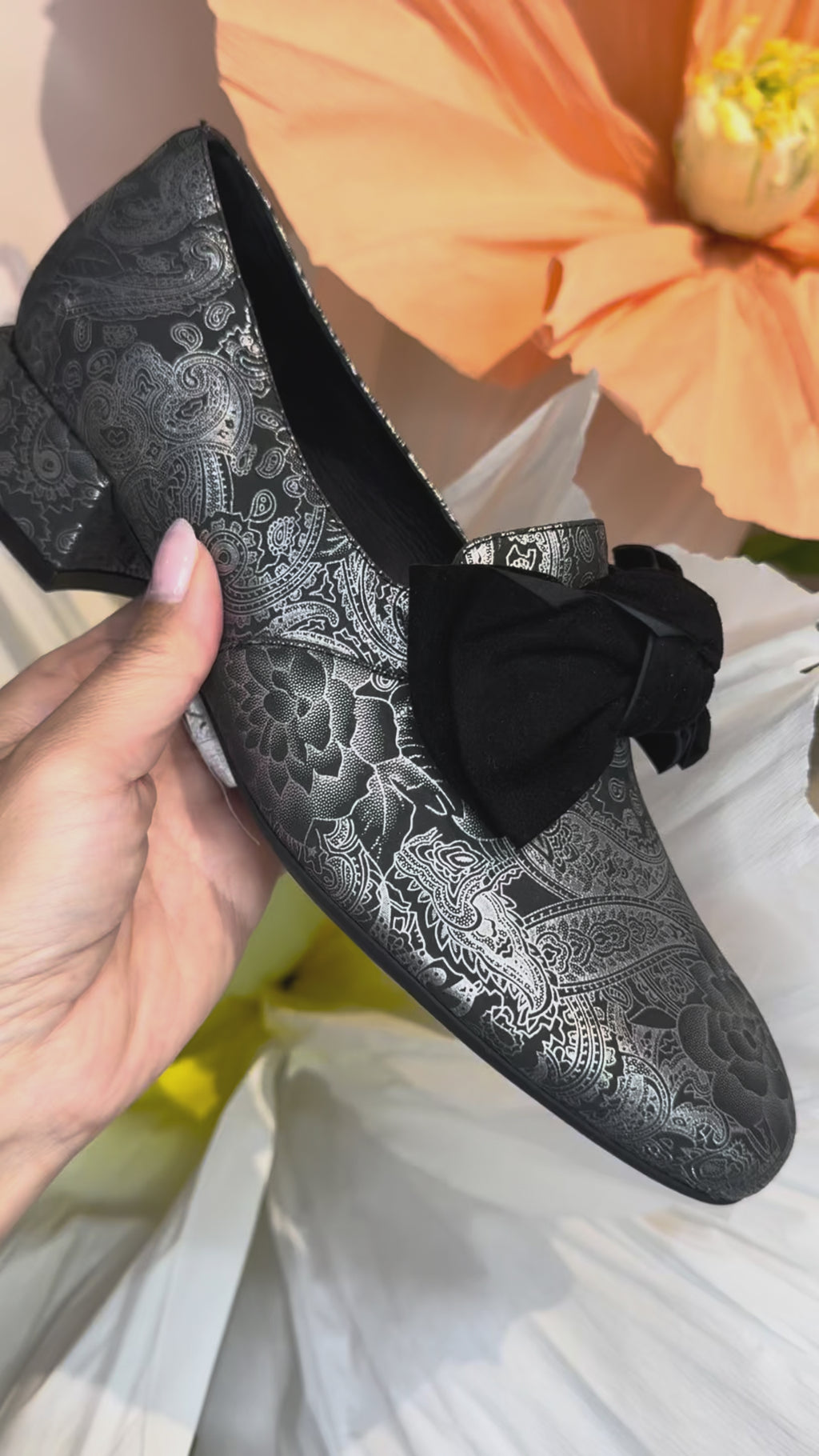 Django & Juliette Pewter Leather Varva Shoe