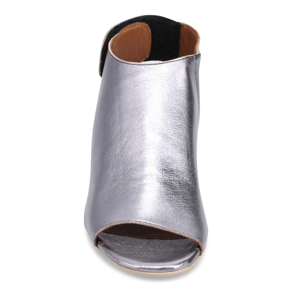 Bueno Rachel Heel - Pewter