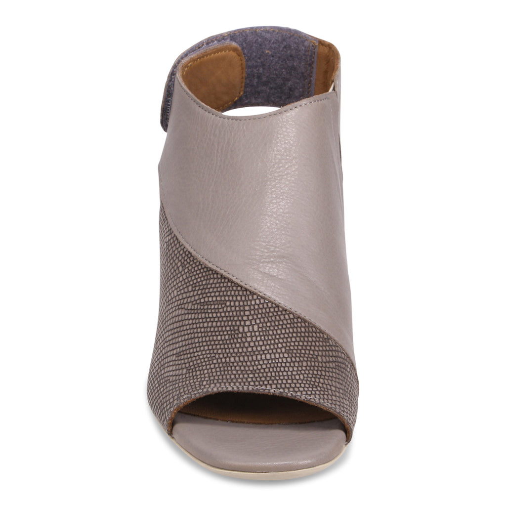 Bueno Rhodes Heel - Light Grey Combo